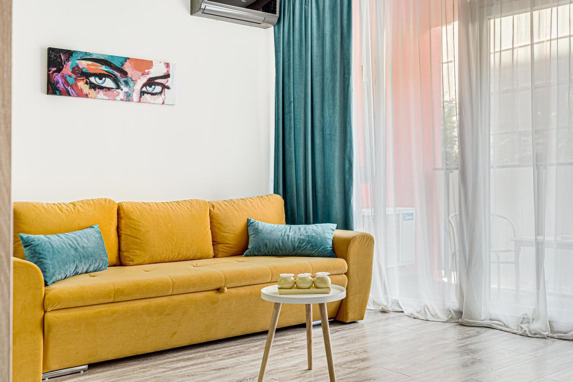 Ari - Ared Luxurious Apartments With Balcony & Free Parking อาราด ภายนอก รูปภาพ