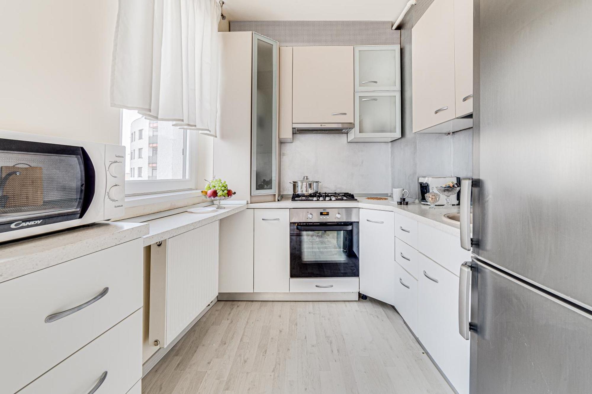 Ari - Ared Luxurious Apartments With Balcony & Free Parking อาราด ภายนอก รูปภาพ