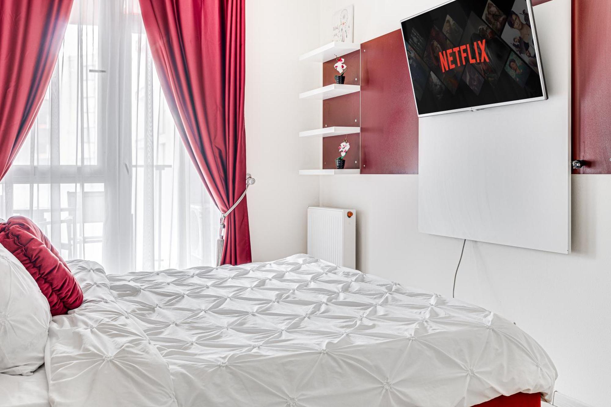 Ari - Ared Luxurious Apartments With Balcony & Free Parking อาราด ภายนอก รูปภาพ